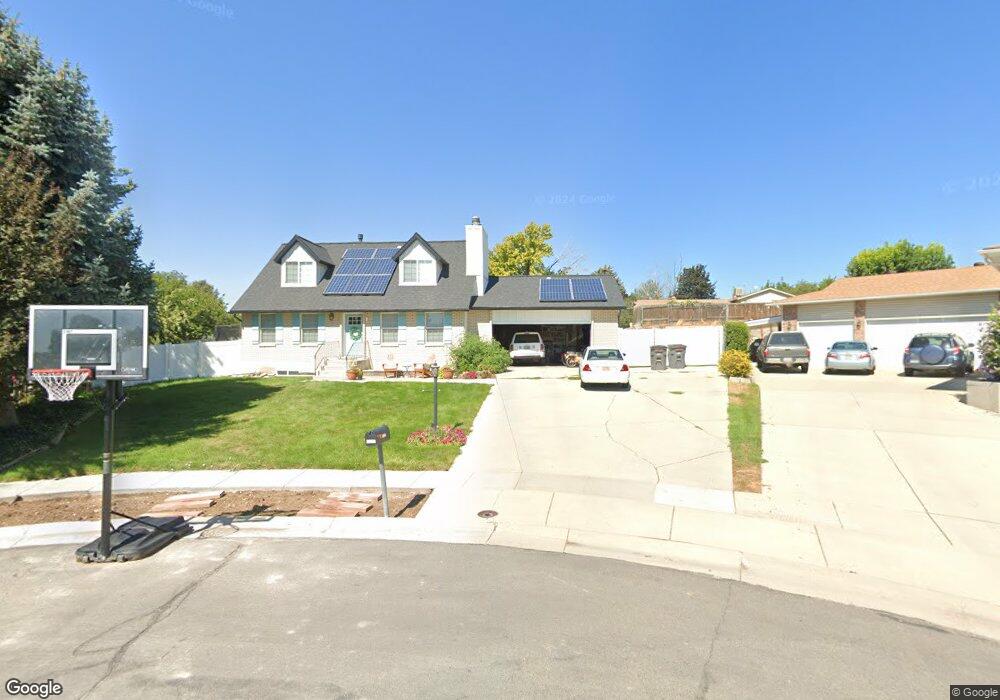 2526 Valley Field Cir, South Jordan, UT 84095 - photo 1