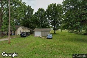 718 E 2nd St, Scammon, KS 66773