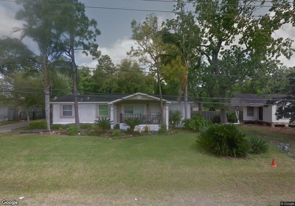 6005 Cottonwood St, Pearland, TX 77584 - photo 1