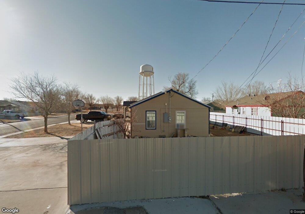 202 Zauk Ave, Dumas, TX 79029 - photo 1