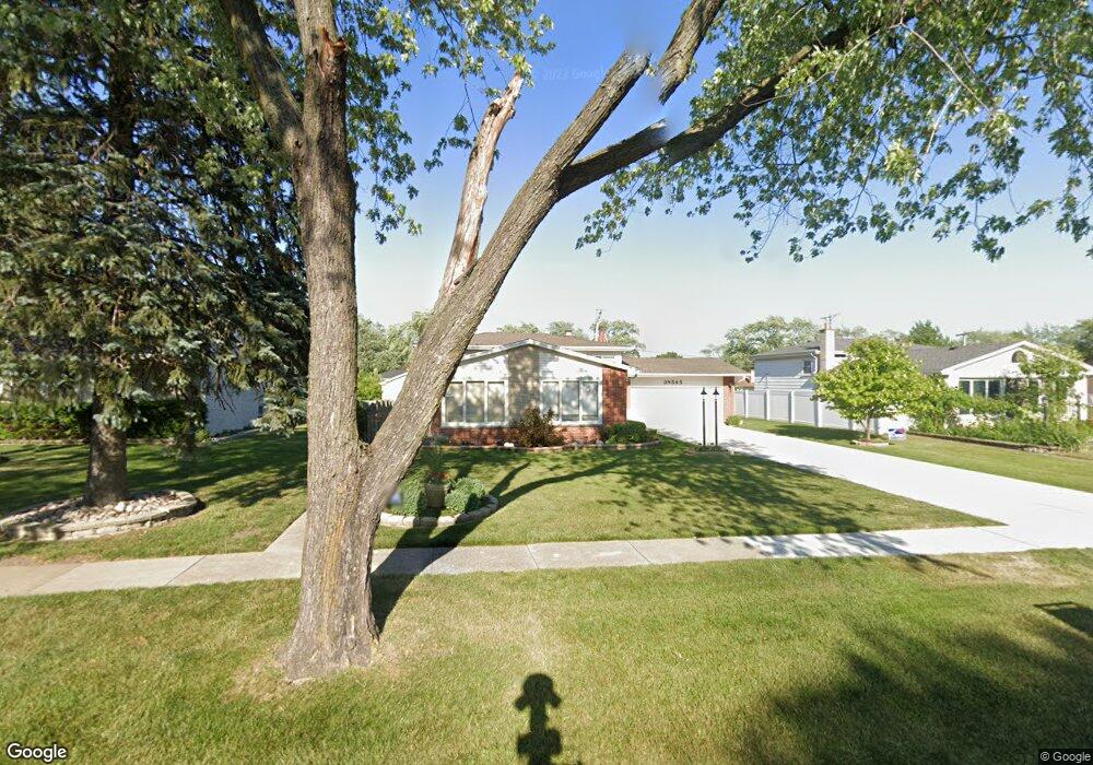 3N545 Crown Rd, Elmhurst, IL 60126 - photo 1