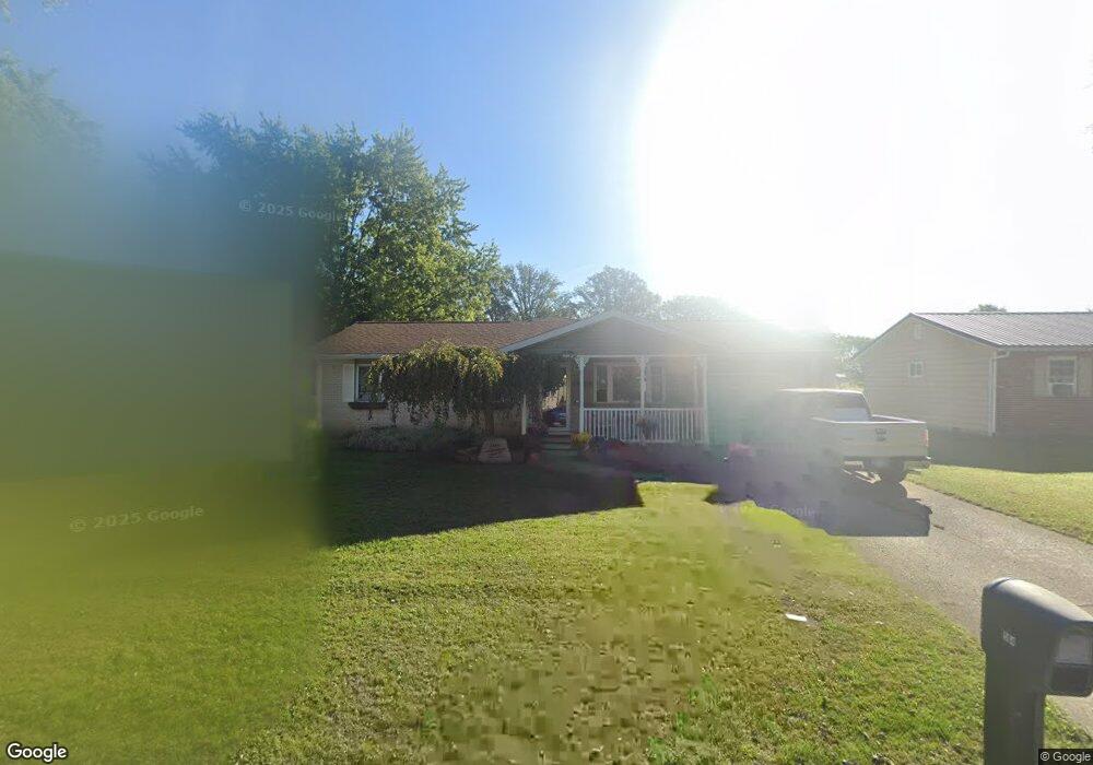 504 Erie St, Wapakoneta, OH 45895 - photo 1