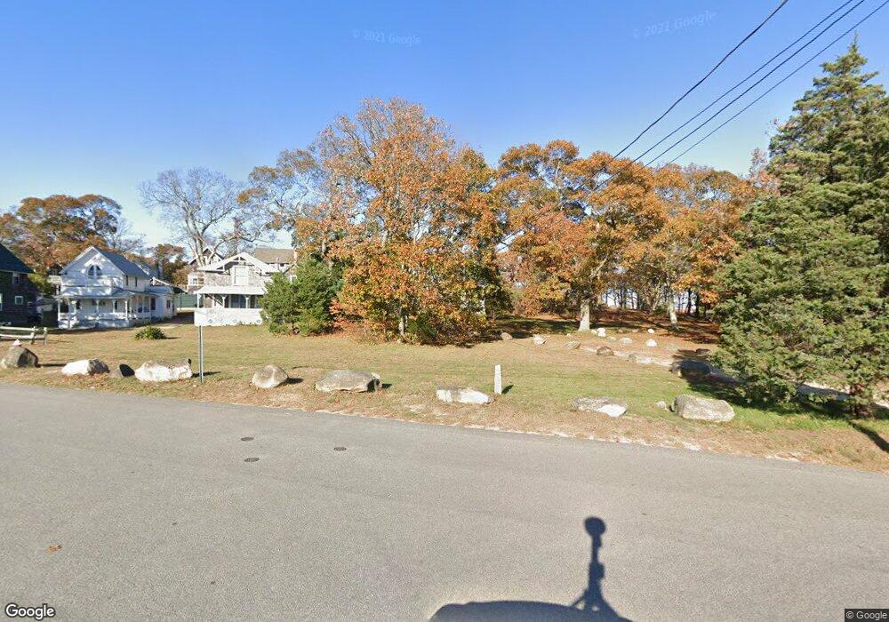 9 Wayland Ave, Oak Bluffs, MA 02557 - photo 1