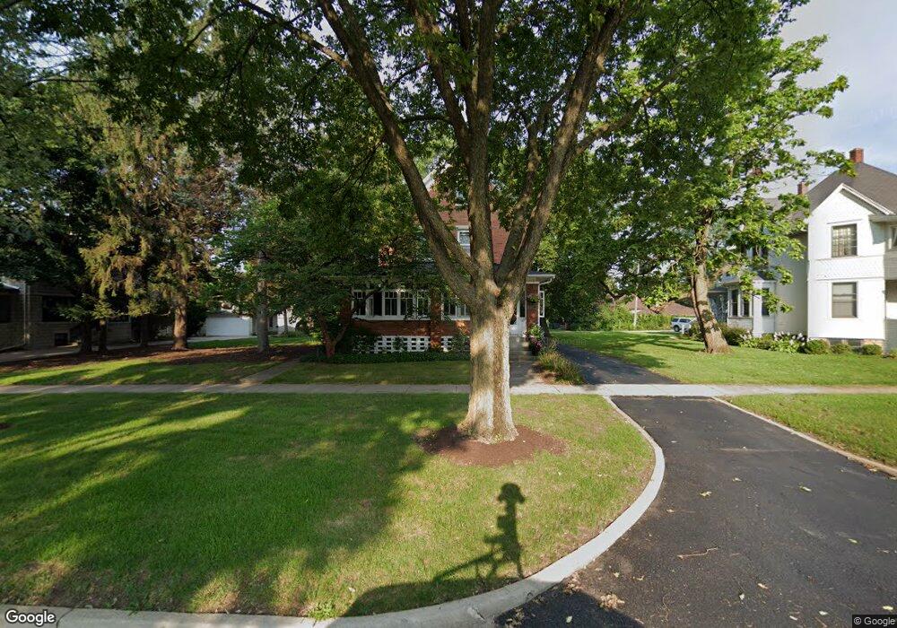 126 N Elm Ave, Elmhurst, IL 60126 - photo 1