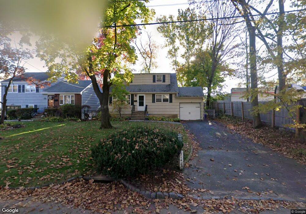 214 Myrtle Ave, Scotch Plains, NJ 07076 - photo 1