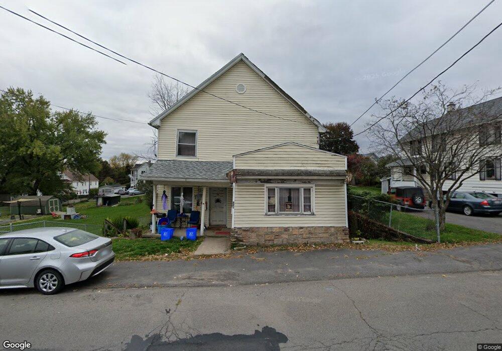 821 E Lackawanna St unit 823, Olyphant, PA 18447 - photo 1