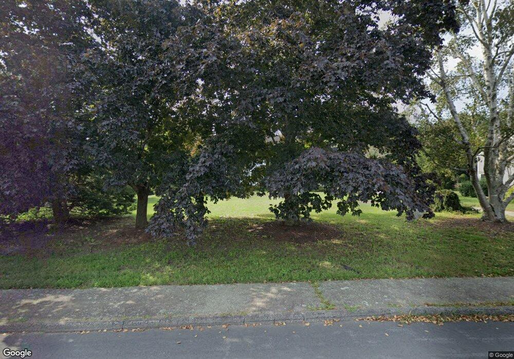 6 Hilltop Dr, Bellingham, MA 02019 - photo 1