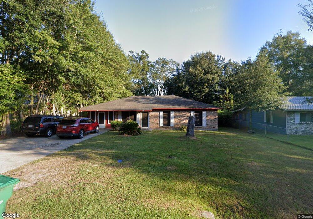 825 Herrin Dr, Picayune, MS 39466 - photo 1