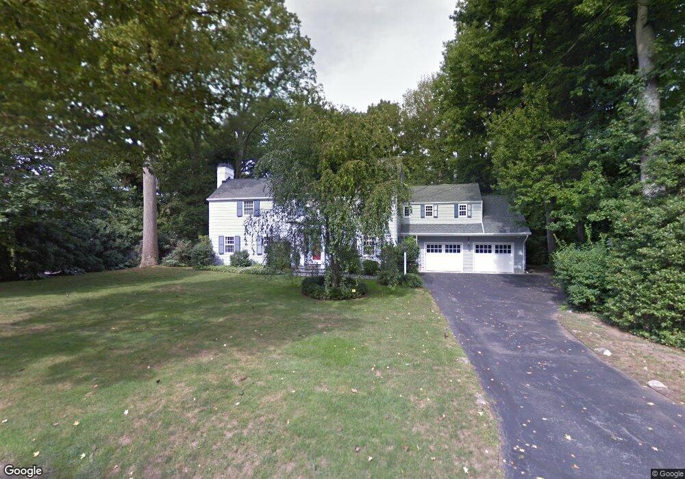 100 Meadow Rd, Riverside, CT 06878 - photo 1