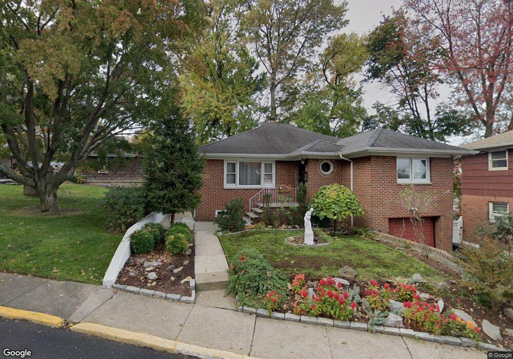 646 Oakdene Ave, Ridgefield, NJ 07657 - photo 1