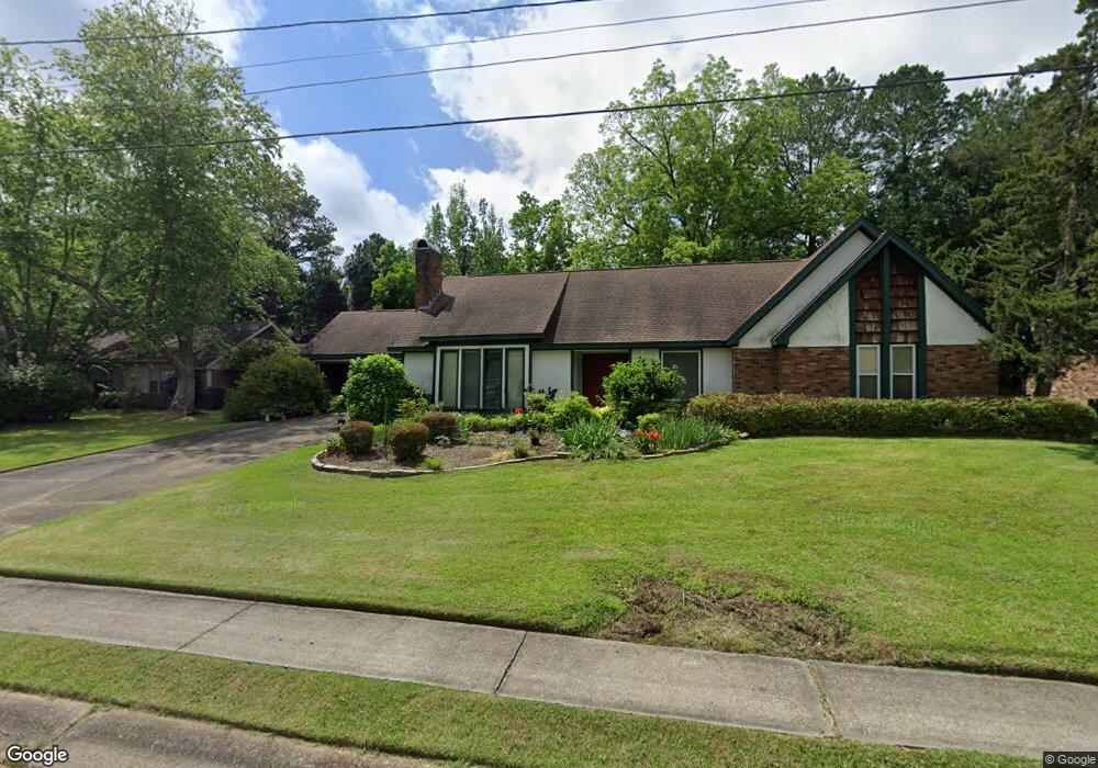 18 Clairmont Cir, Laurel, MS 39440 - photo 1