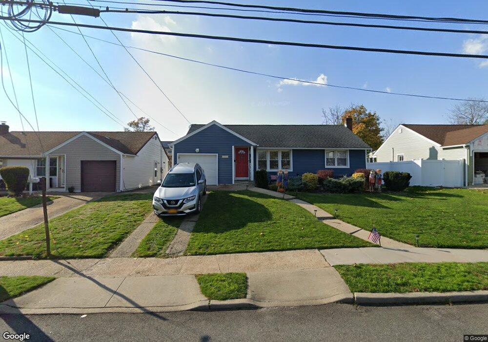 2954 Derby Dr W, Oceanside, NY 11572 - photo 1