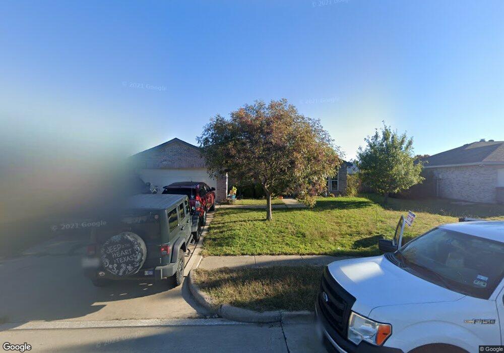 1033 Hall Dr, Wylie, TX 75098 - photo 1
