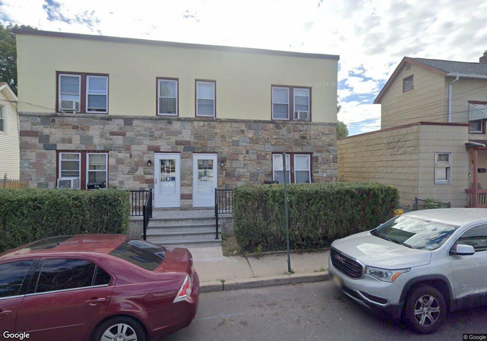 32 Race St, North Plainfield, NJ 07060 - photo 1