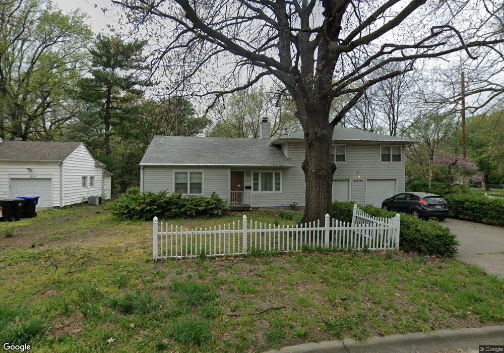 1201 SW Watson Ave, Topeka, KS 66604 - photo 1