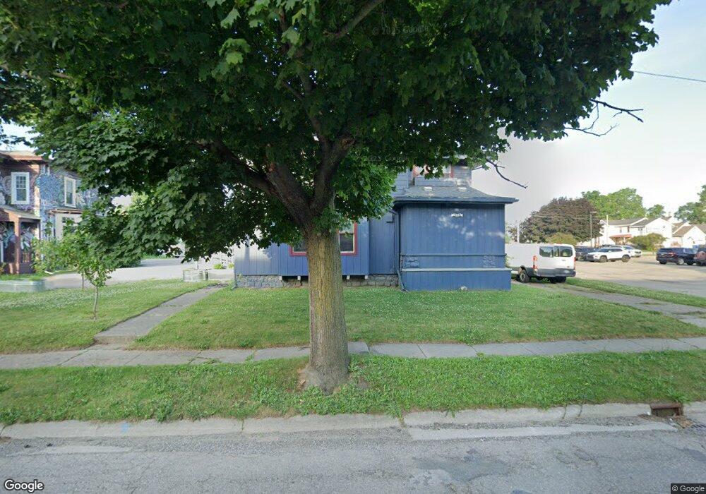 1114 Beach St, Flint, MI 48502 - photo 1