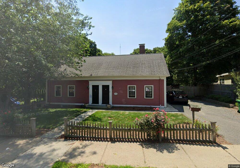 226 Elliot St, Newton Upper Falls, MA 02464 - photo 1