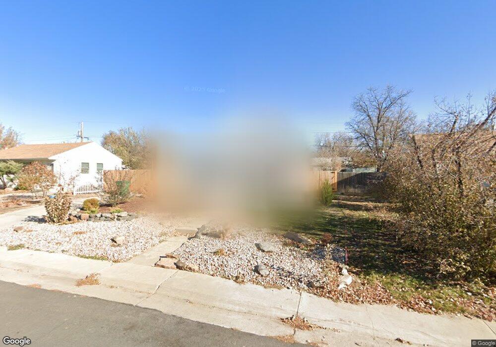 960 Macon St, Aurora, CO 80010 - photo 1