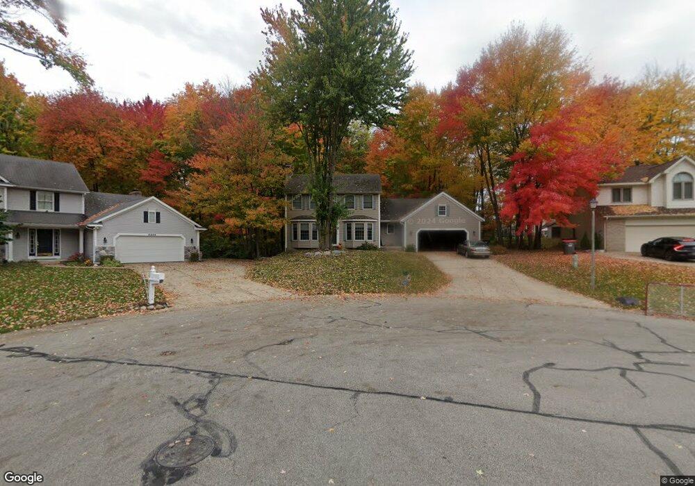 2445 Mcintosh Ave NE, Grand Rapids, MI 49525 - photo 1