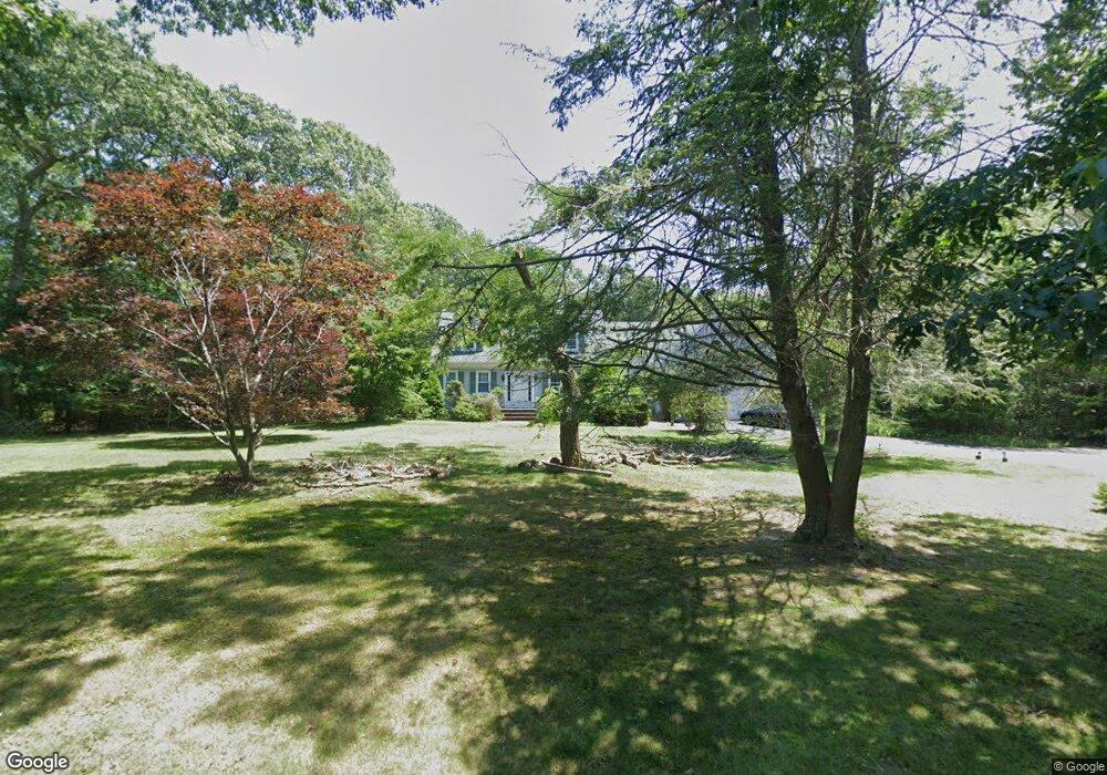 135 Gaffney Rd, South Dartmouth, MA 02748 - photo 1