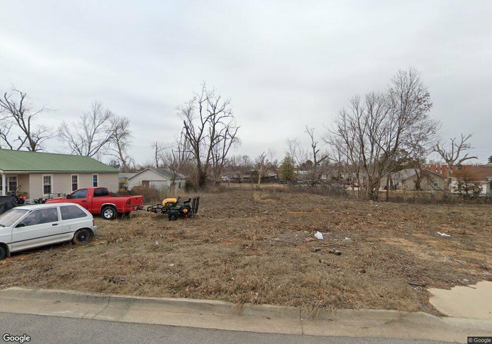 813 W Rozell St, Rogers, AR 72756 - photo 1