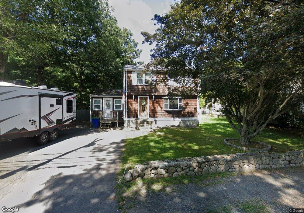 470 Forest St, Rockland, MA 02370 - photo 1