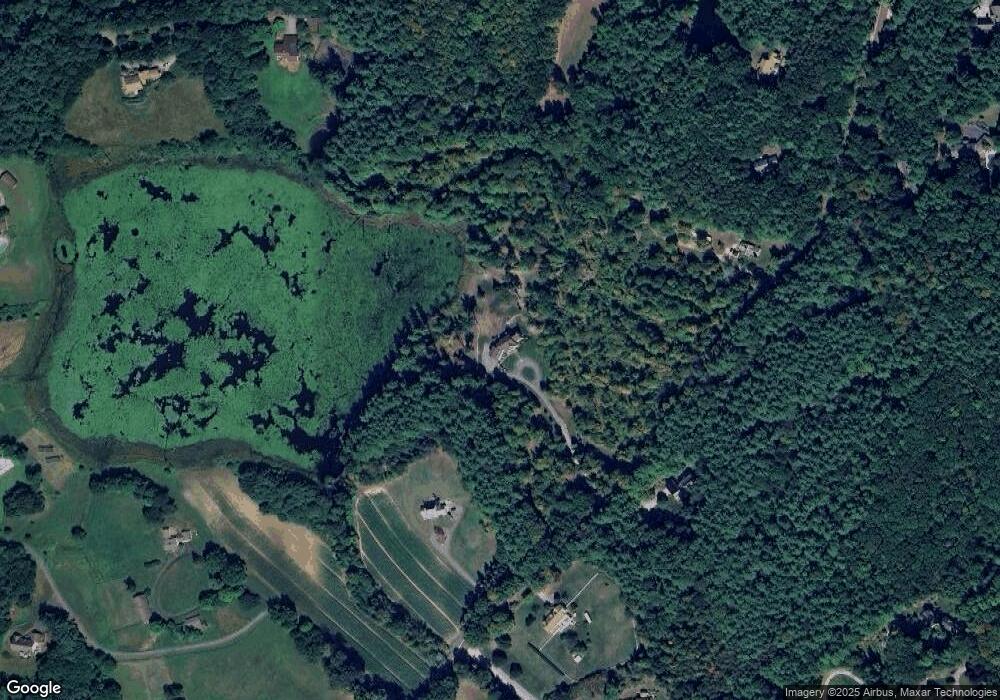 73 N Pepperell Rd, Hollis, NH 03049 - photo 1