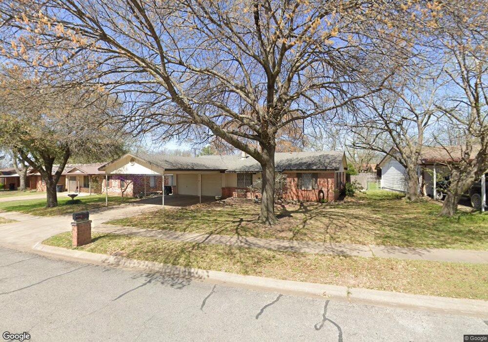 1418 Phillips St, Cleburne, TX 76033 - photo 1