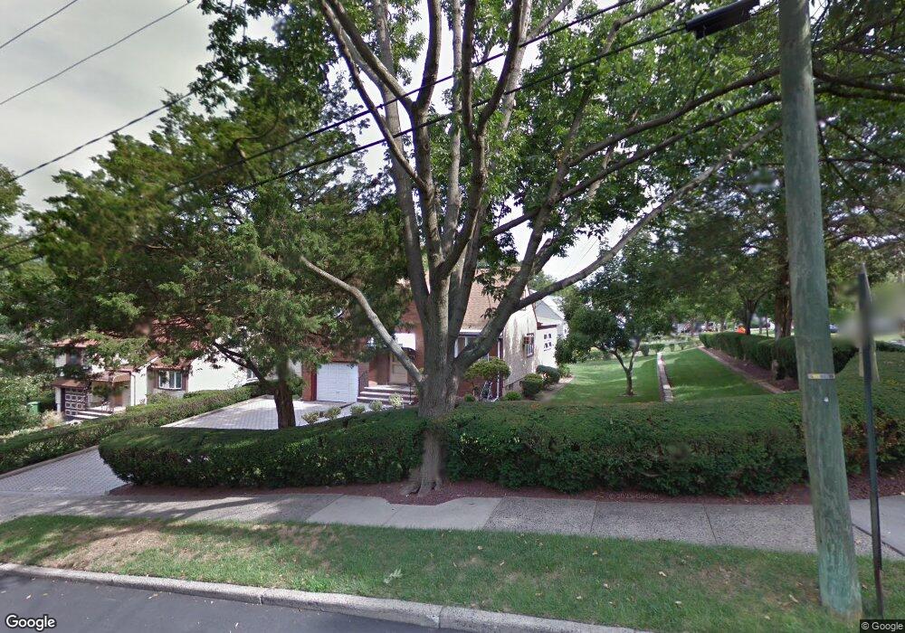 105 Arnot Place, Paramus, NJ 07652 - photo 1