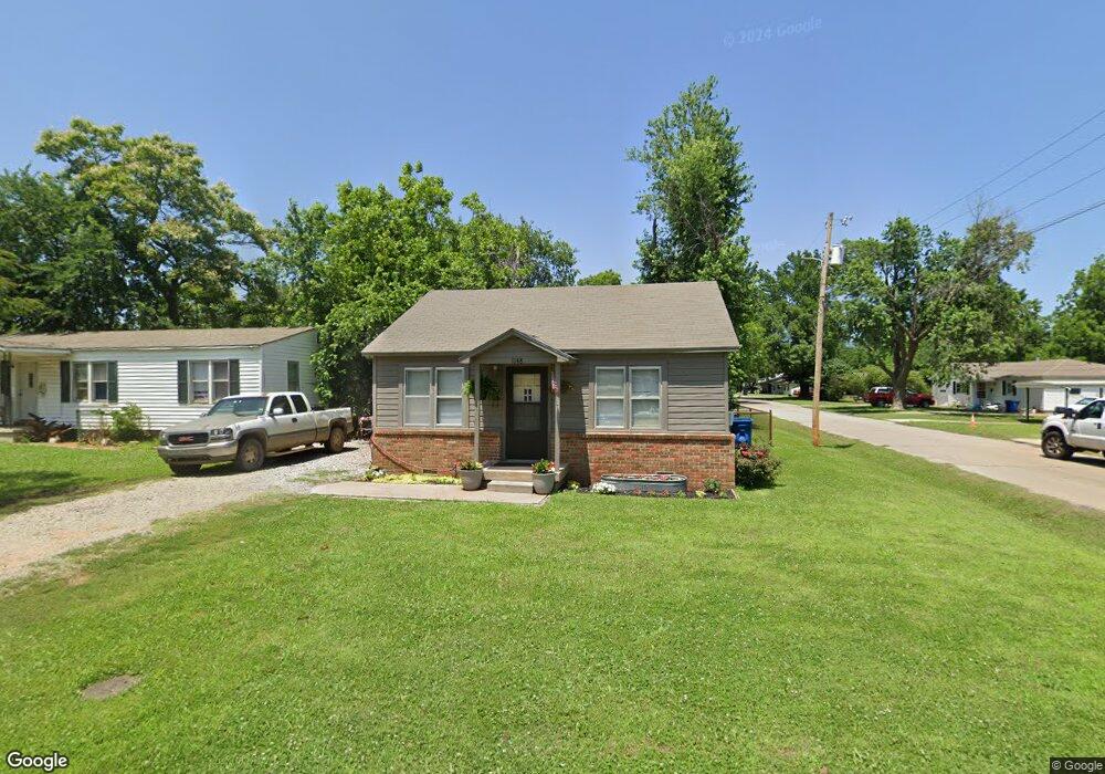 1148 E 4th St, Cushing, OK 74023 - photo 1