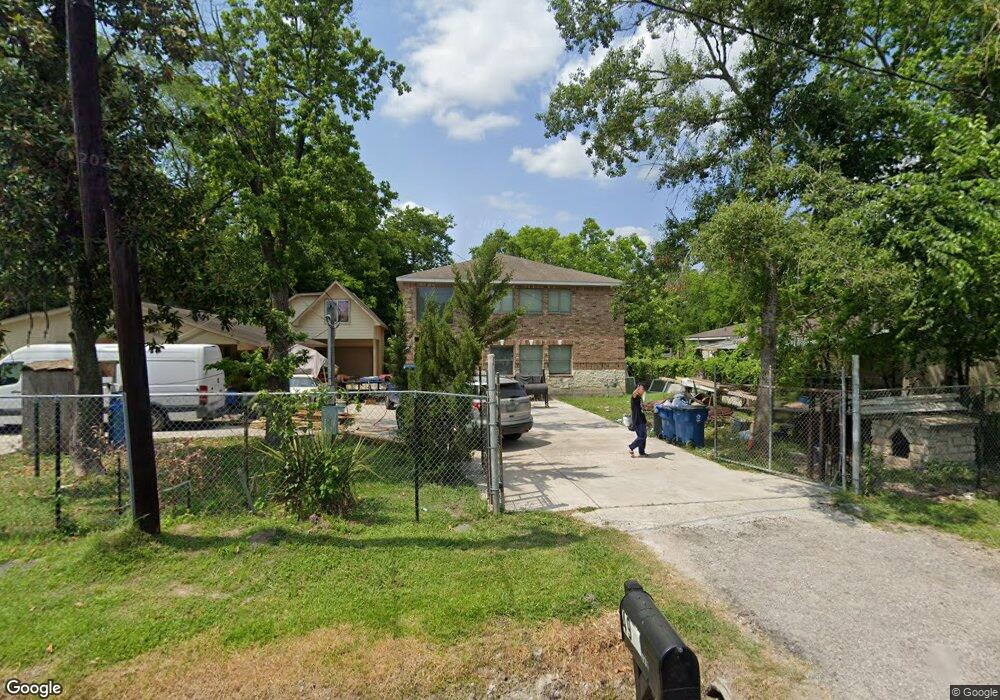 4931 Mohawk St, Houston, TX 77093 - photo 1