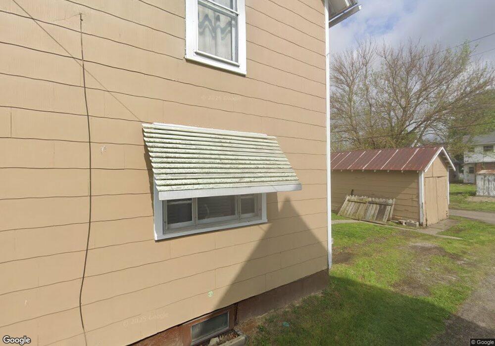 1124 Adams St, Coshocton, OH 43812 - photo 1