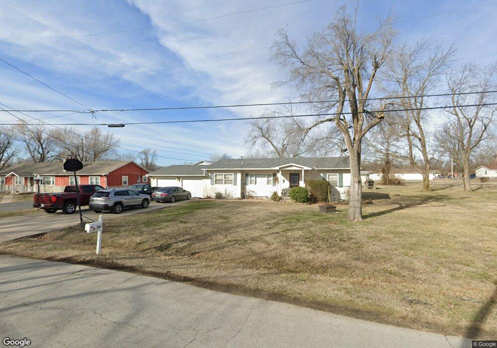 306 N Grimes St, Carl Junction, MO 64834 - photo 1