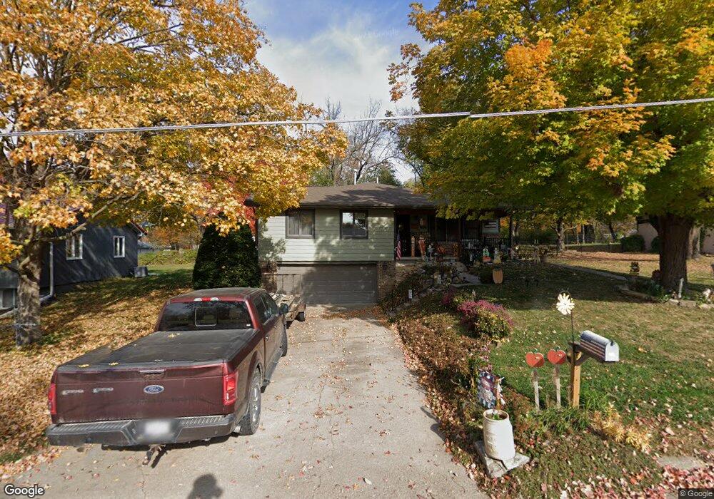 406 Linden Ave, Shenandoah, IA 51601 - photo 1