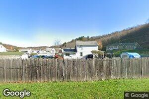 40 Coal St, Glen Lyon, PA 18617