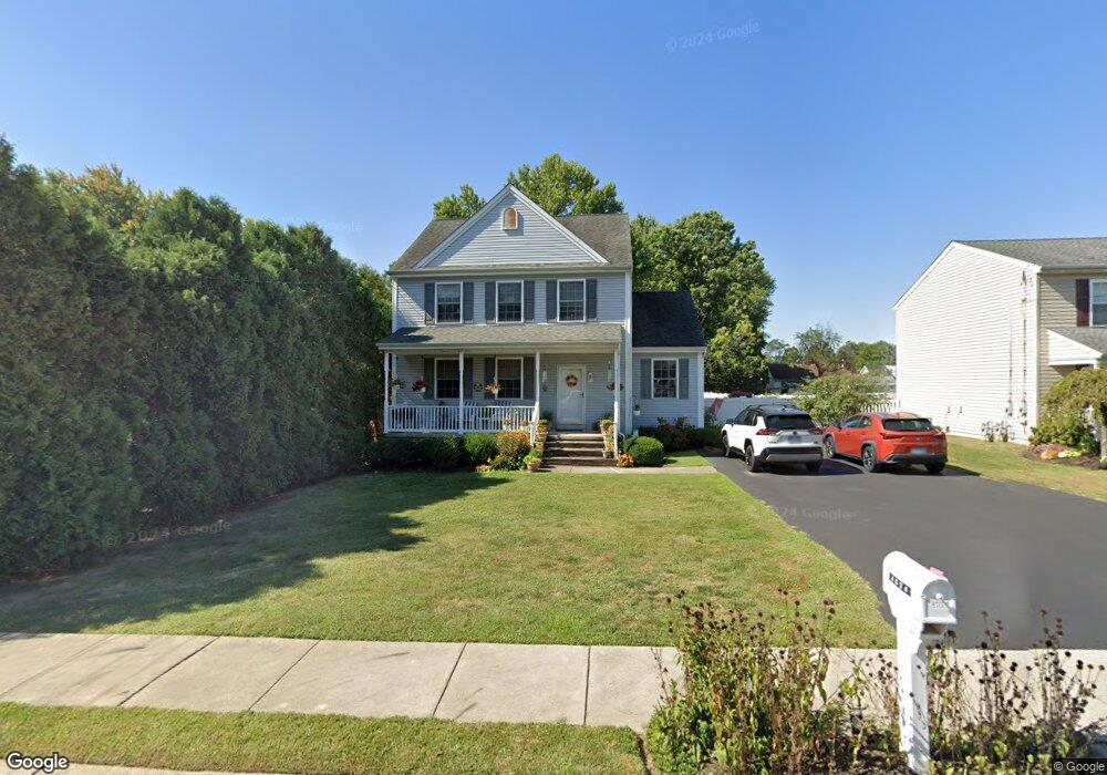 4824 Shepard St, Brookhaven, PA 19015 - photo 1