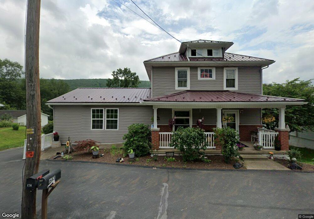 674 E Market St, Williamstown, PA 17098 - photo 1