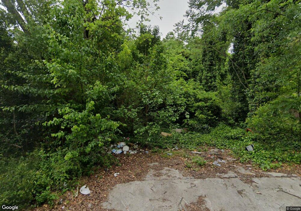 2215 Cedar St, Macon, GA 31206 - photo 1