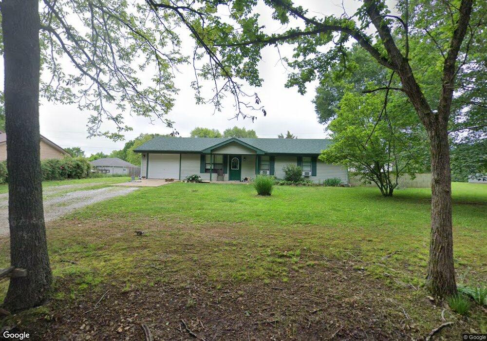 634 Craig St, Reeds Spring, MO 65737 - photo 1