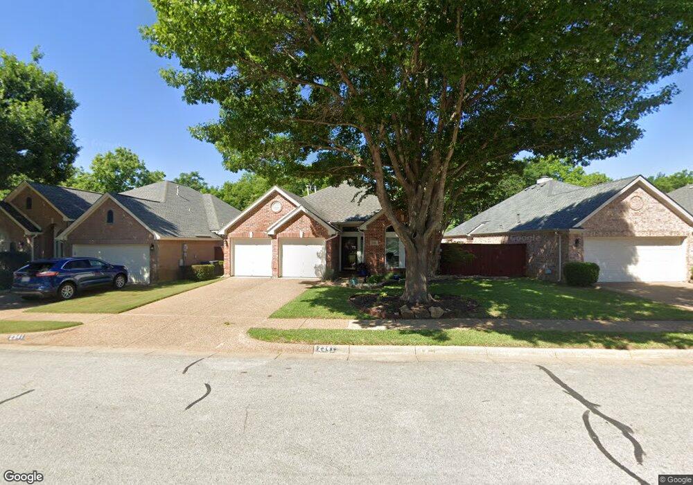 2341 Aberdeen Dr, Bedford, TX 76021 - photo 1