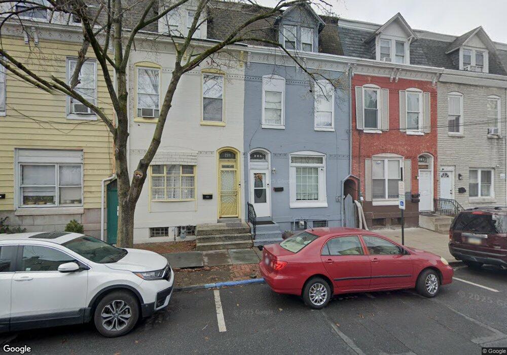 206 N 11th St, Reading, PA 19601 - photo 1