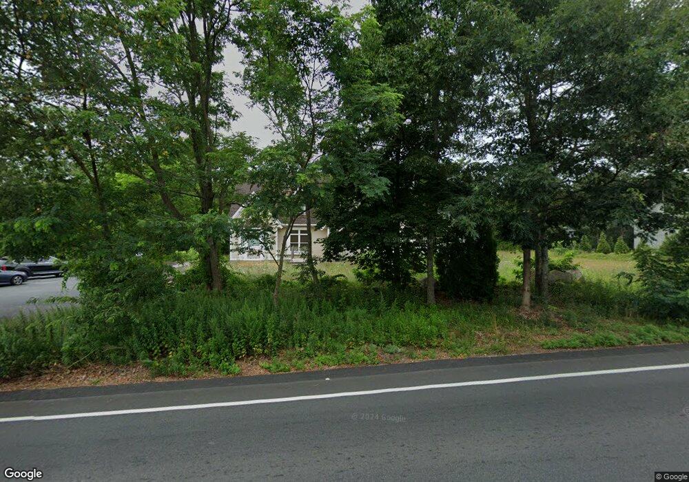 22 Nathan Ellis Hwy, North Falmouth, MA 2556 - photo 1