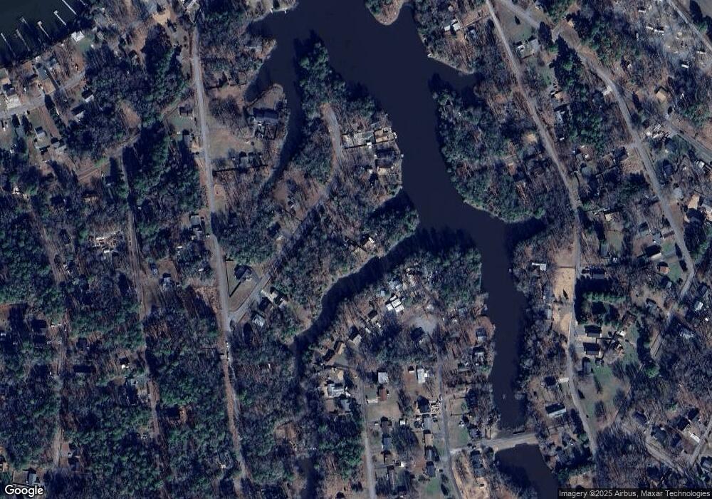 122 Placid Rd, Colonial Beach, VA 22443 - photo 1