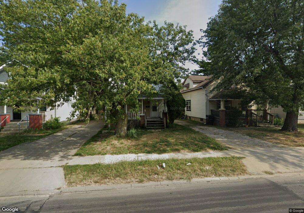 2476 Eakin Rd, Columbus, OH 43204 - photo 1