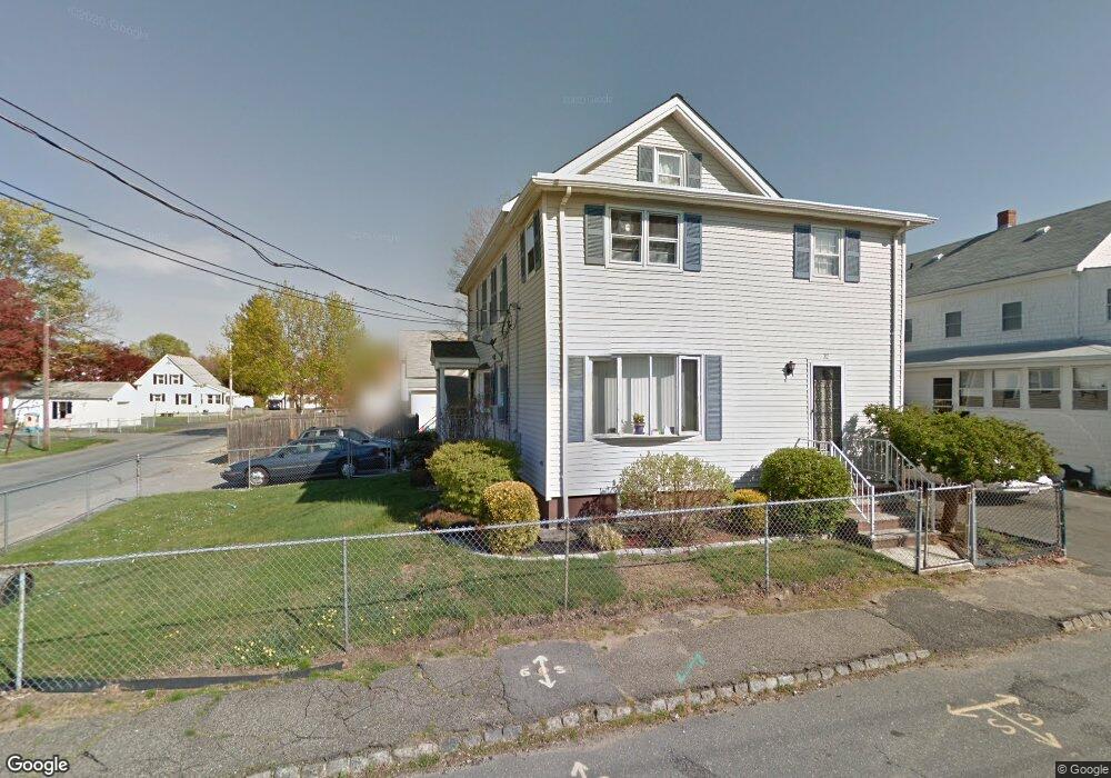 32 Garfield St unit 2nd Flr, Taunton, MA 02780 - photo 1