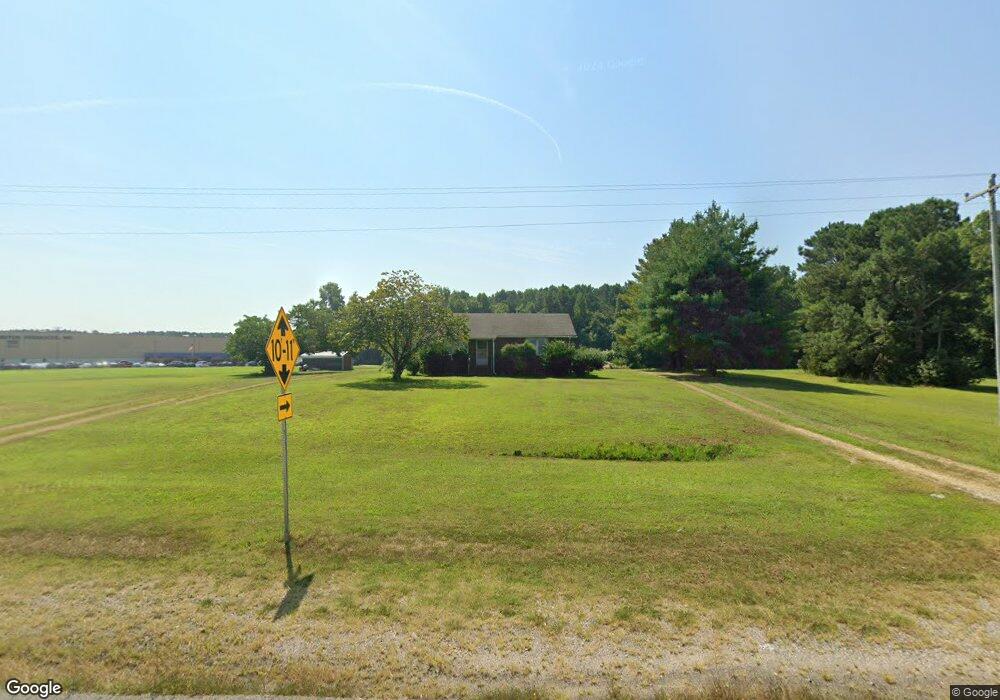 11401 Prince George Dr, Disputanta, VA 23842 - photo 1