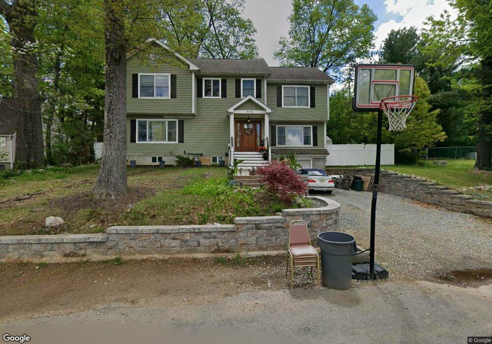 40 Oak Tree Ln, Sparta, NJ 07871 - photo 1