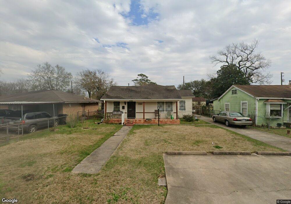 4302 Hain St, Houston, TX 77009 - photo 1