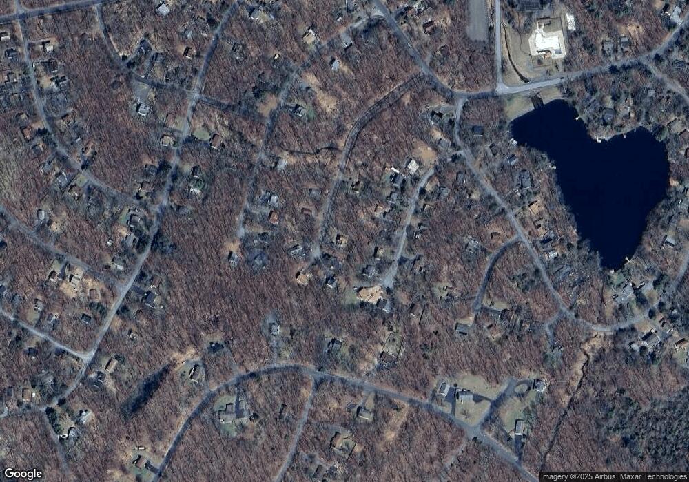 120 Penn Ct, Dingmans Ferry, PA 18328 - photo 1