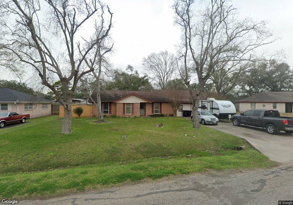 1202 Carmie St, Alvin, TX 77511 - photo 1